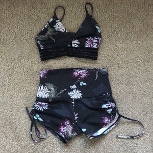 Onzie coqueta shorts